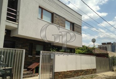 Pipera - B-dul Pipera, P+1E, 4 camere